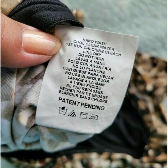 Miraclesuit Sz 8 Women's Leopard Print Swimsuit Top Separates Swimming Beach - Picture 9 of 10